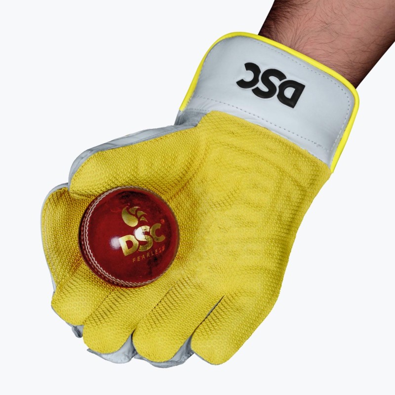 DSC Condor Flite Wicket Keeping Gloves, Youth DSC Condor Flite Wicket Keeping Gloves, Youth