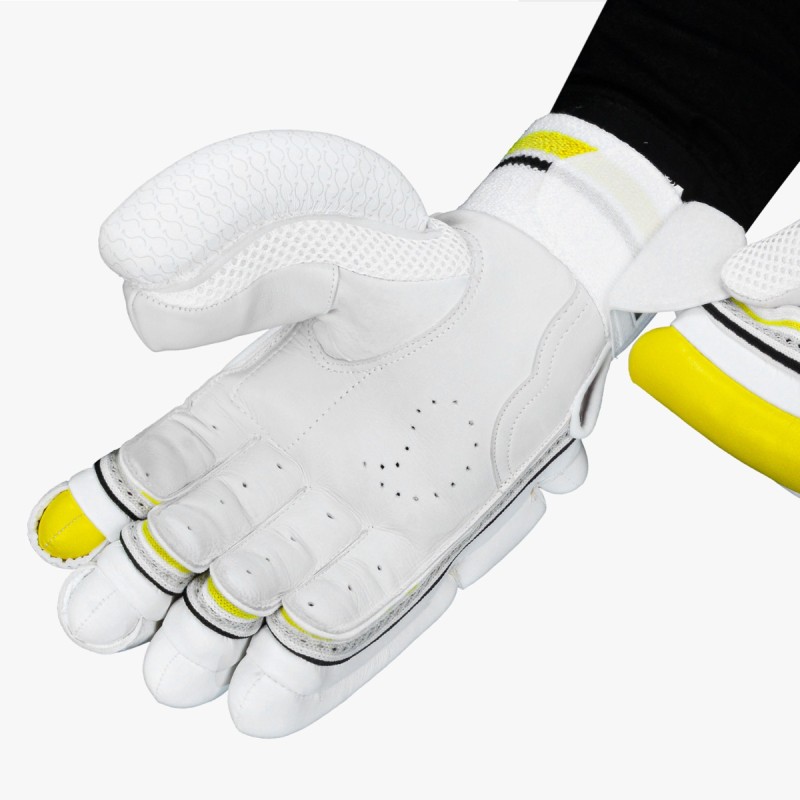 DSC Condor Patrol Batting Gloves, Mens Left DSC Condor Patrol Batting Gloves, Mens Left