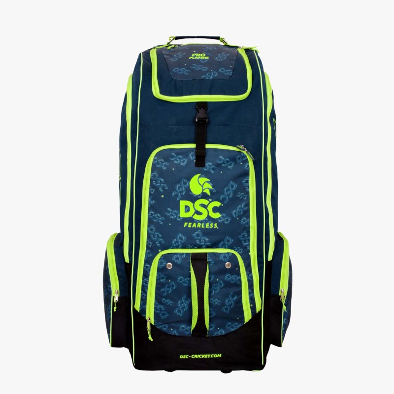 DSC Condor Pro Players Duffle Wheelie Bag DSC Condor Pro Players Duffle Wheelie Bag