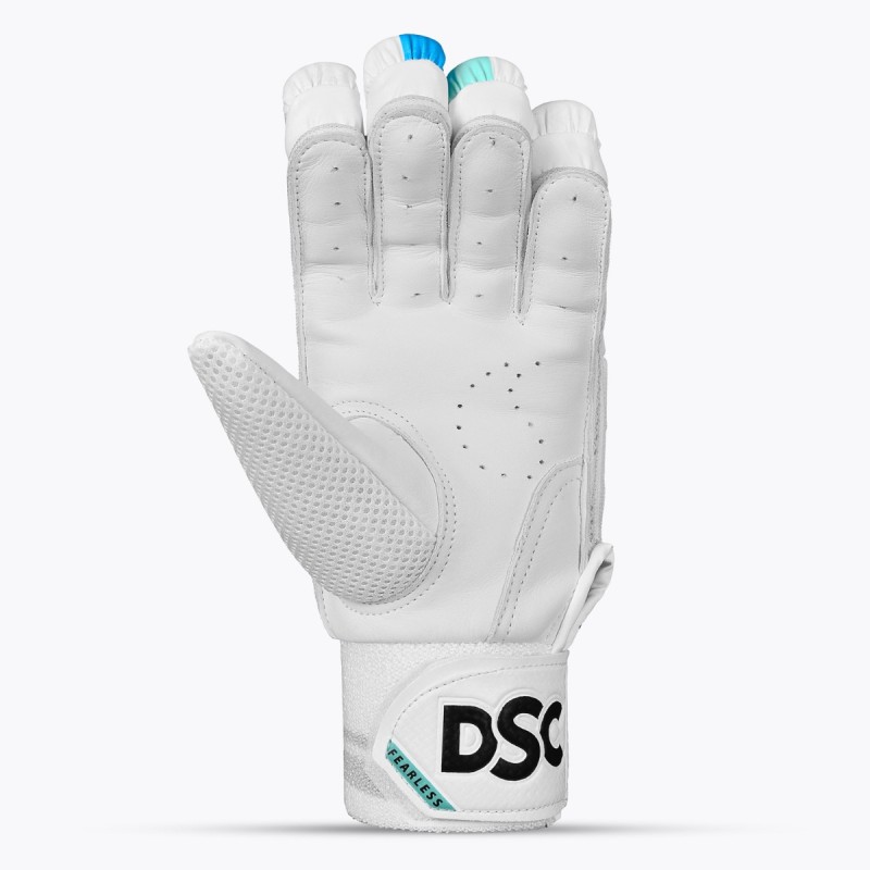 DSC Cynos 2020 Batting Gloves DSC Cynos 2020 Batting Gloves
