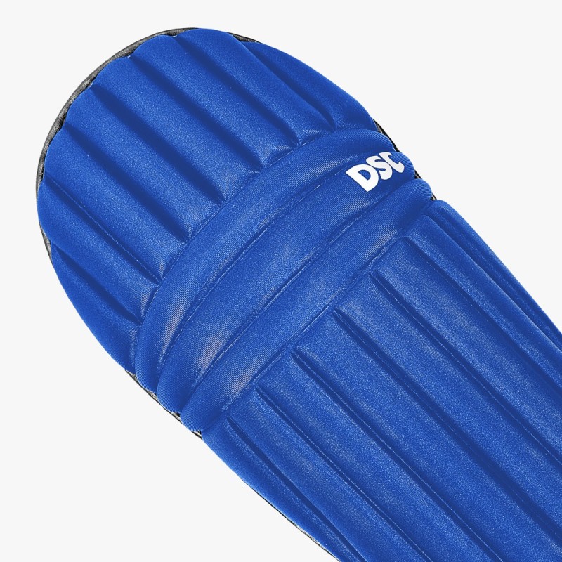 DSC Flex Lite Moulded Batting Leg Guard (Royal Blue) DSC Flex Lite Moulded Batting Leg Guard (Royal Blue)