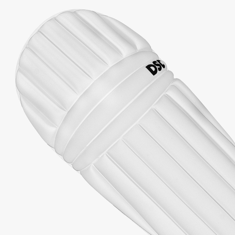 DSC Flex Lite Moulded Batting Leg Guard (White) DSC Flex Lite Moulded Batting Leg Guard (White)