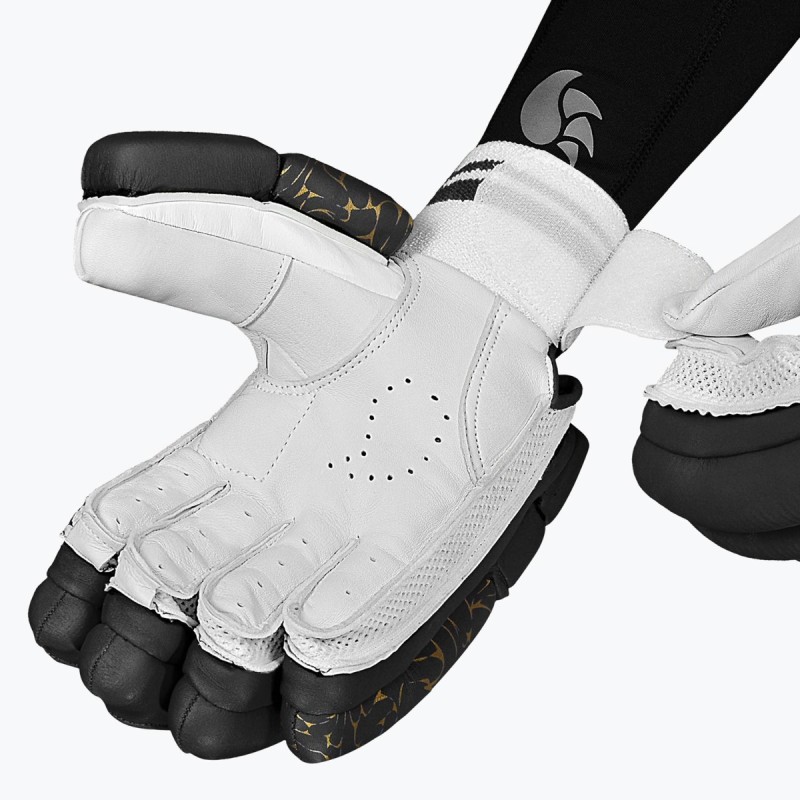 DSC Flite 20/20 Batting Gloves (Black) DSC Flite 20/20 Batting Gloves (Black)
