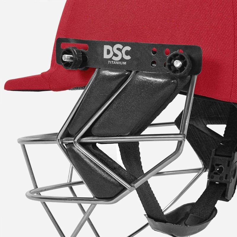 DSC Fort 44 Lite Titanium Cricket Helmet, Red, XS DSC Fort 44 Lite Titanium Cricket Helmet, Red, XS