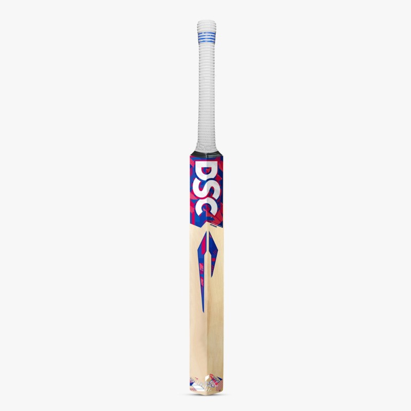 DSC Intense Middler Cricket Bat