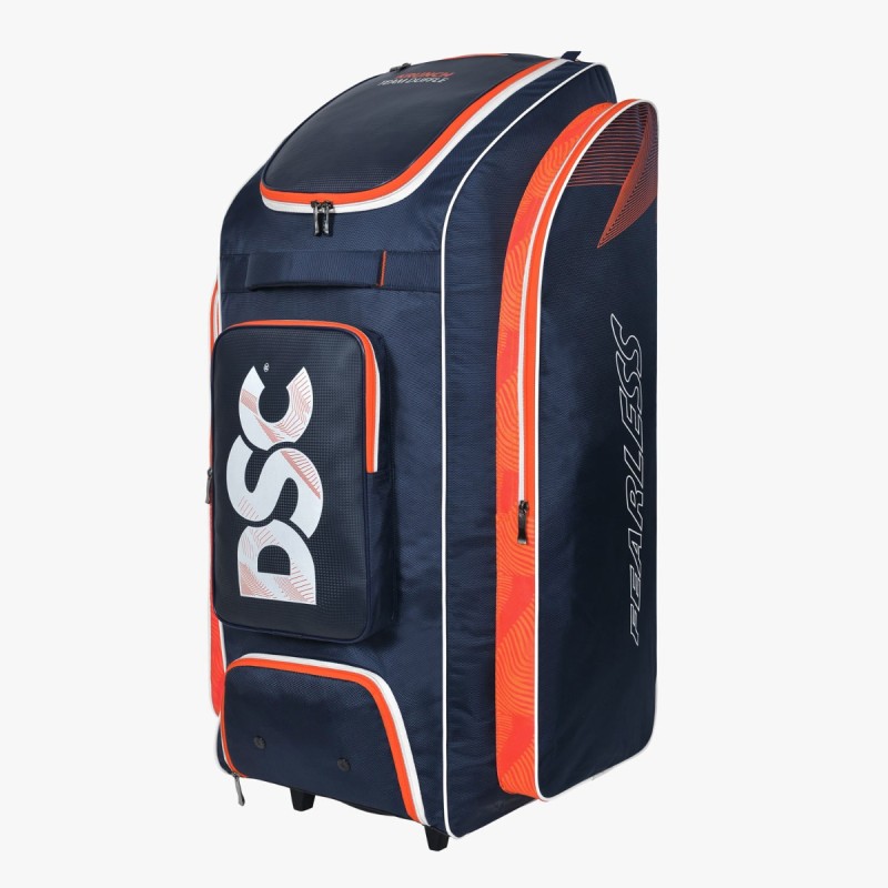 DSC Krunch Team Duffle Wheelie Cricket Bag DSC Krunch Team Duffle Wheelie Cricket Bag