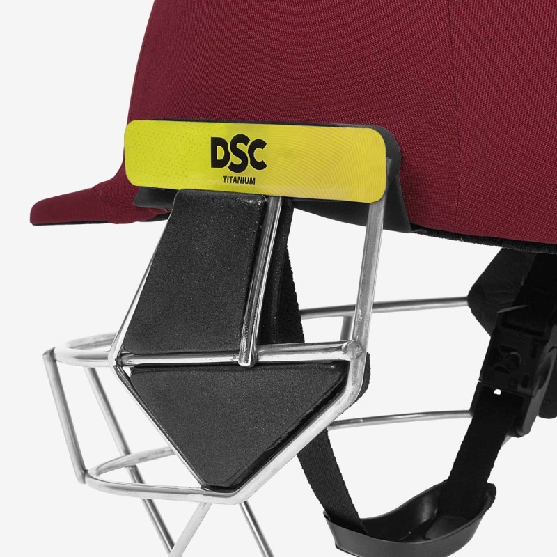 DSC Scud Titanium Cricket Helmet, Maroon, Large DSC Scud Titanium Cricket Helmet, Maroon, Large