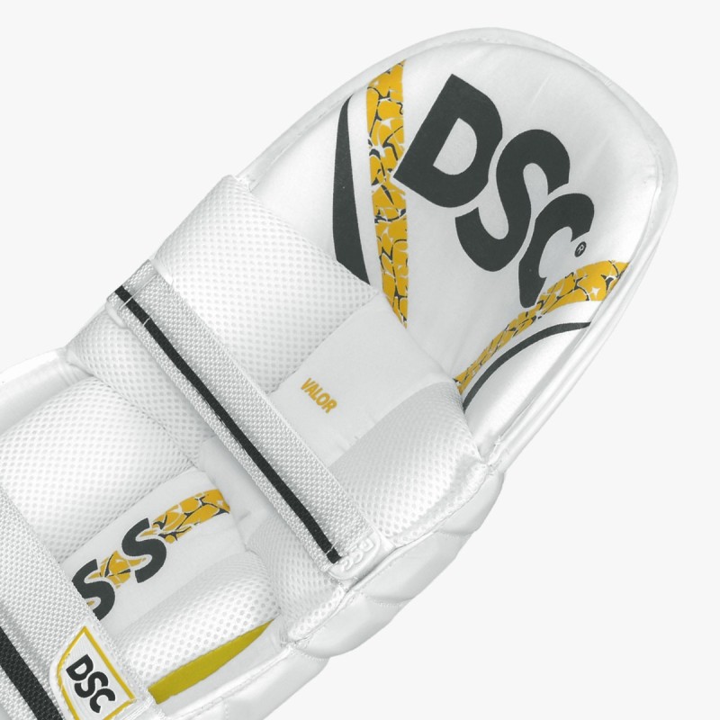 DSC Valor Batting Leg Guard DSC Valor Batting Leg Guard