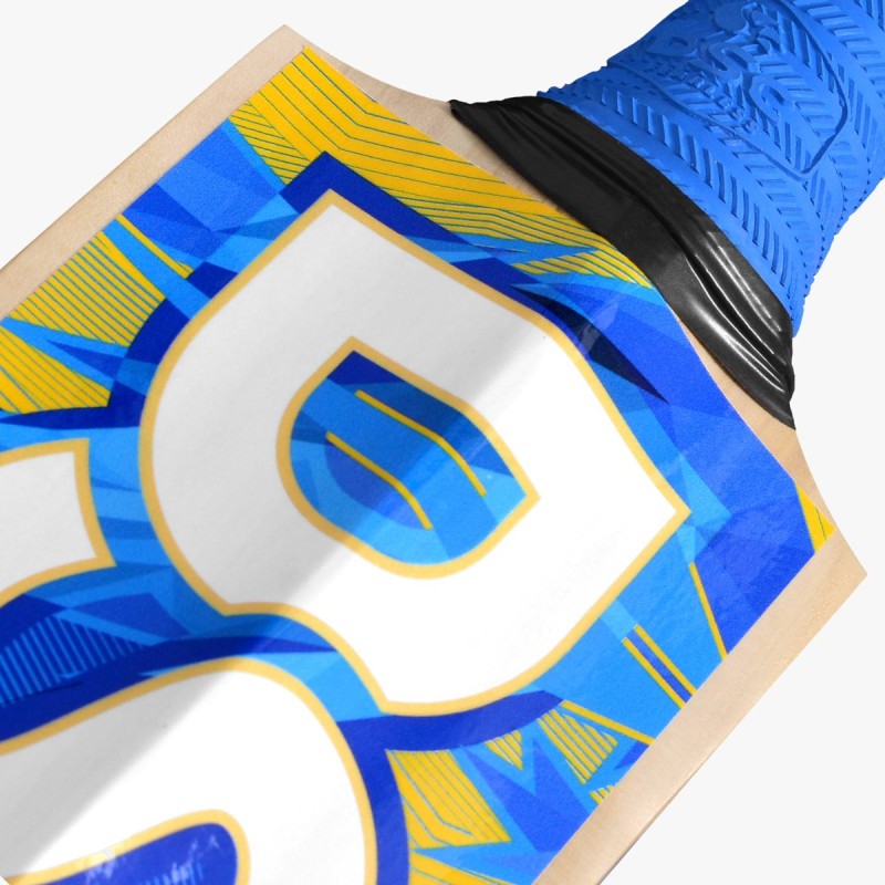 DSC Wildfire Sparx Tennis Bat DSC Wildfire Sparx Tennis Bat