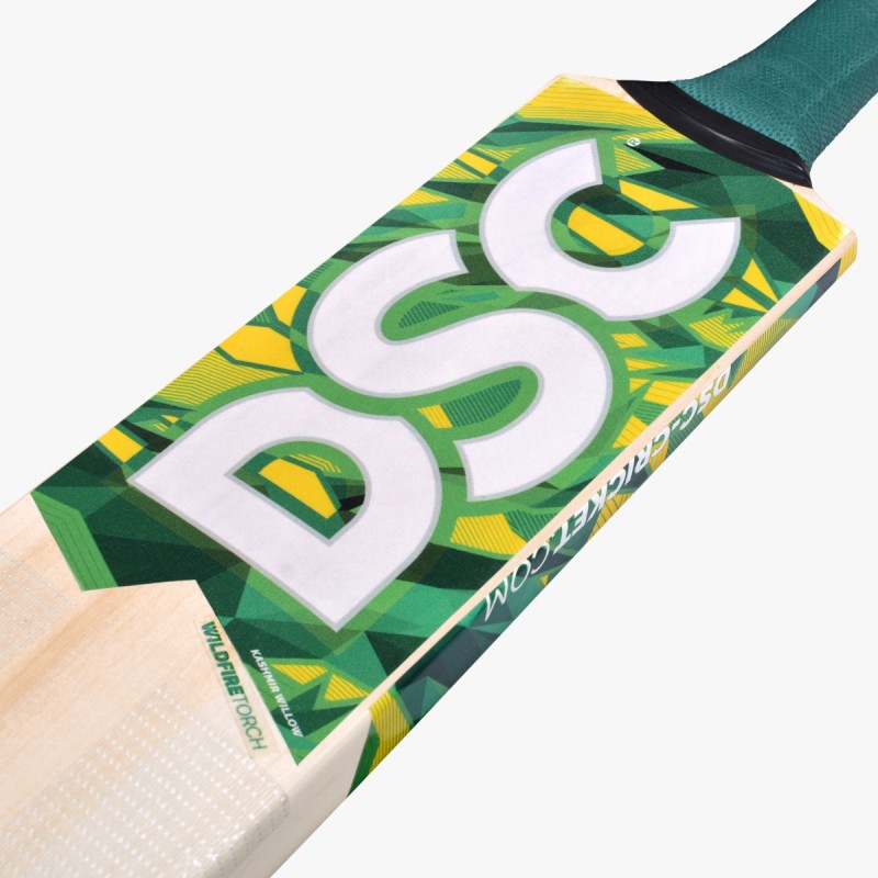 DSC Wildfire Torch Tennis Bat DSC Wildfire Torch Tennis Bat