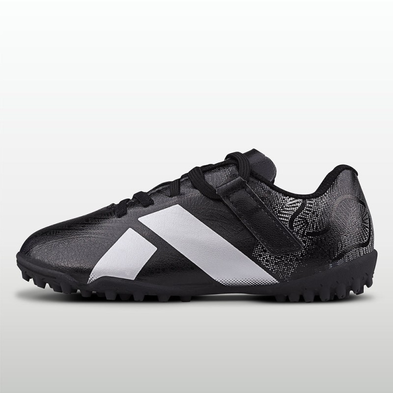 Nivia Carbonite 8.0 Kids Turf - Black Nivia Carbonite 8.0 Kids Turf - Black