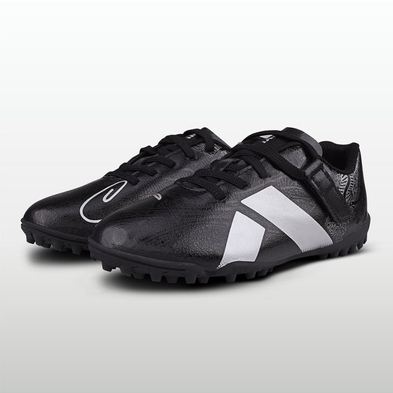 Nivia Carbonite 8.0 Kids Turf - Black Nivia Carbonite 8.0 Kids Turf - Black