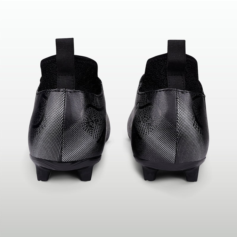 Nivia Carbonite 8.0 Pro - Silver Nivia Carbonite 8.0 Pro - Silver