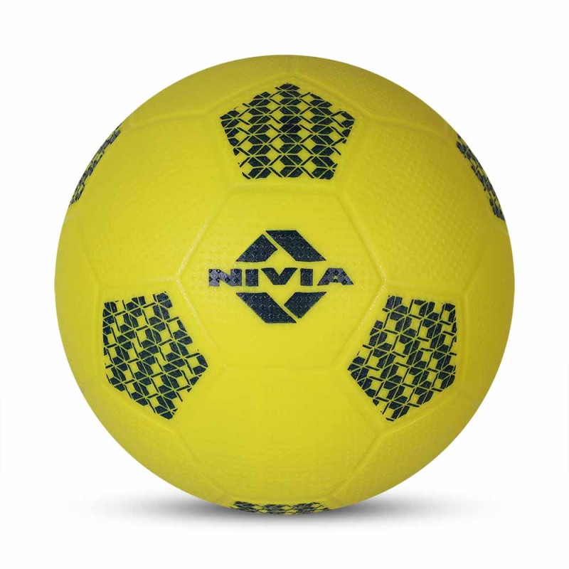 Nivia HomePlay Kids & Beginners Football - Yellow Nivia HomePlay Kids & Beginners Football - Yellow