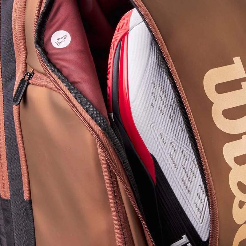 WILSON Pro Staff V14 Super Tour Backpack (Black/Brown) WILSON Pro Staff V14 Super Tour Backpack (Black/Brown)