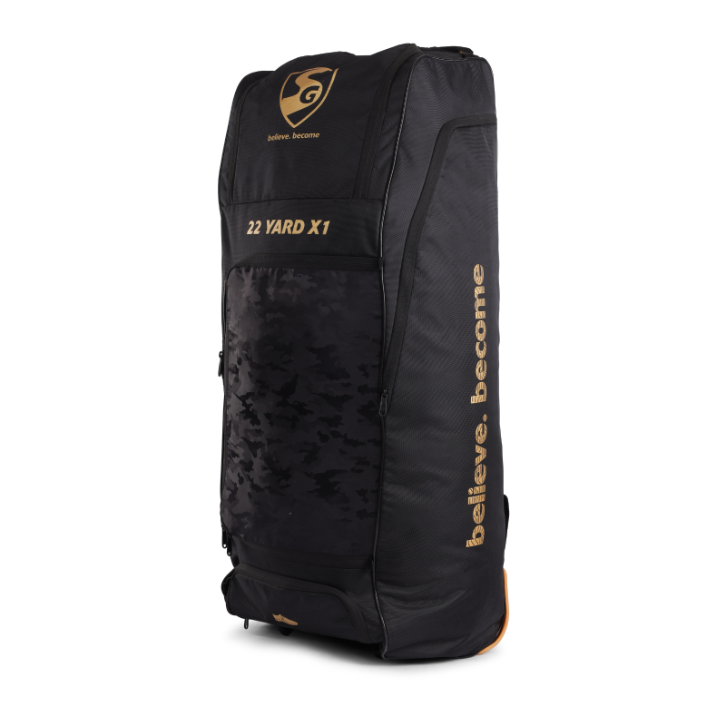 SG 22 Yard X1 Duffle Wheelie Cricket Kit Bag SG 22 Yard X1 Duffle Wheelie Cricket Kit Bag