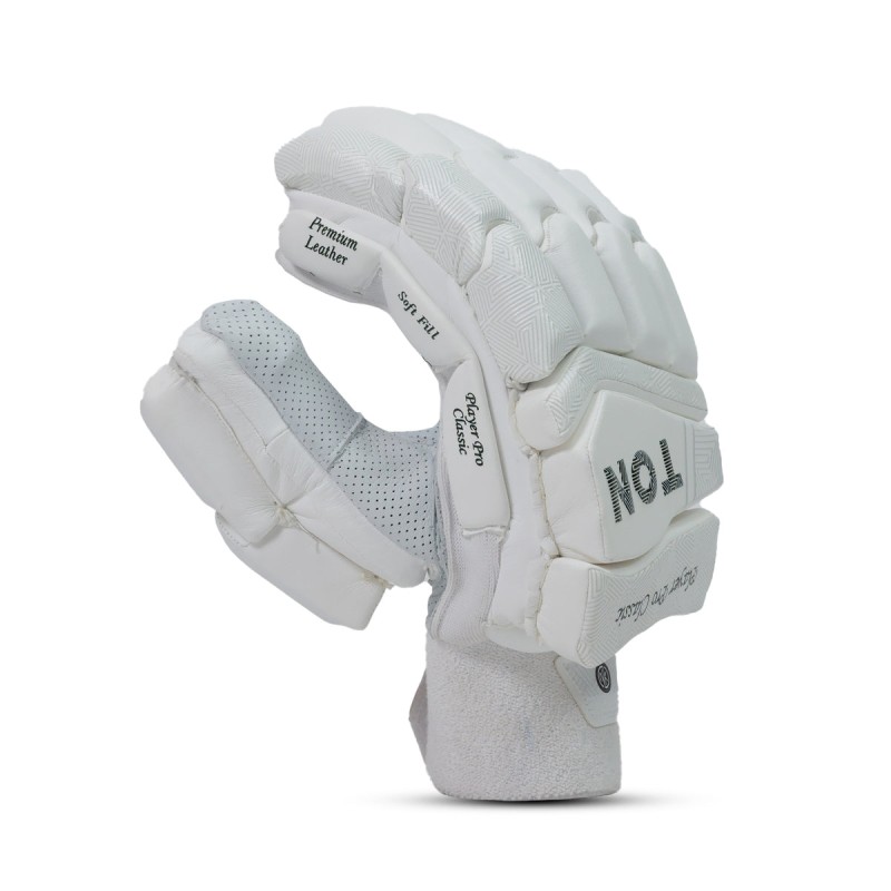 SS Player Pro Classic Batting Gloves