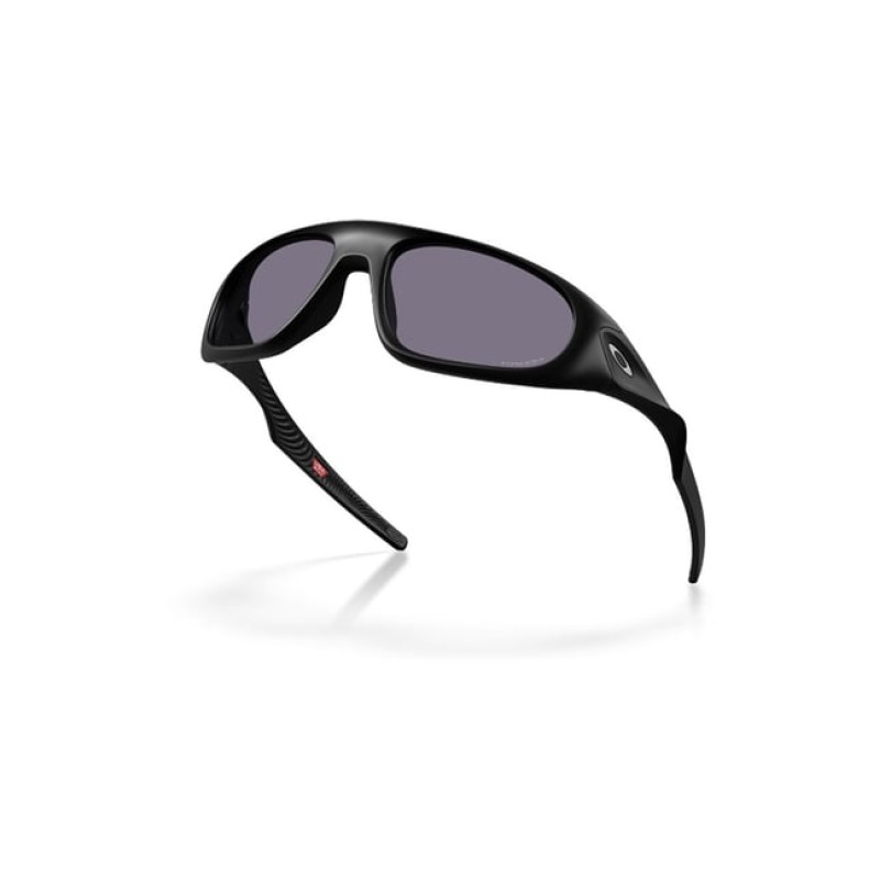 Oakley Grey UV Protection Oval Unisex Sunglasses Oakley Grey UV Protection Oval Unisex Sunglasses
