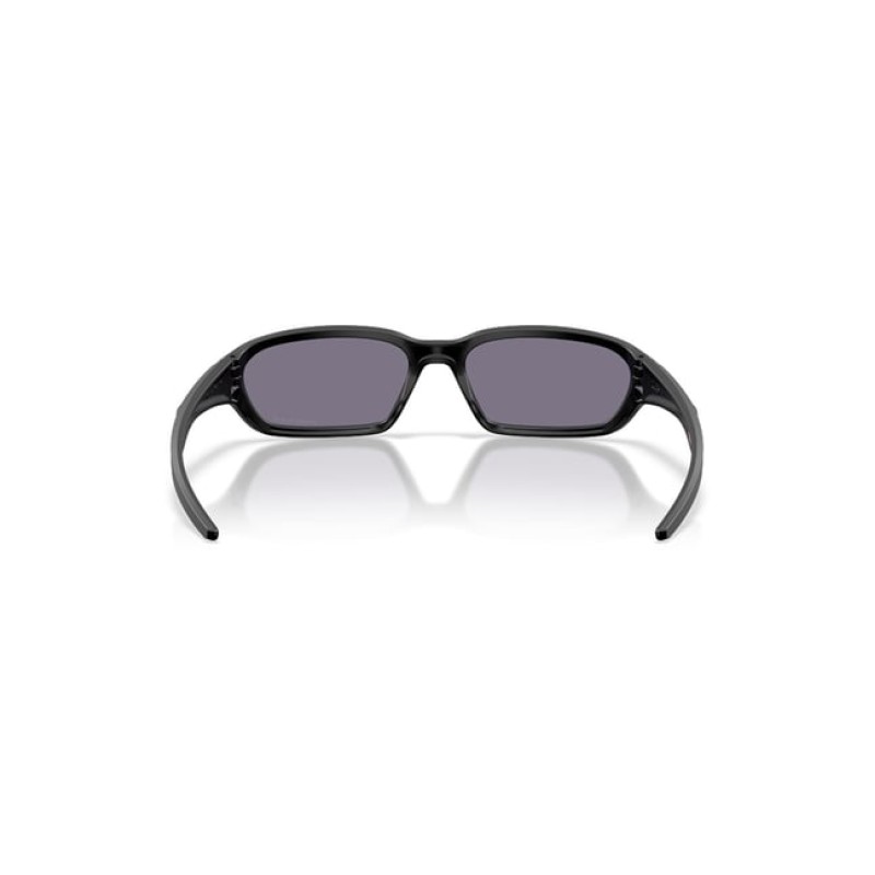 Oakley Grey UV Protection Rectangular Unisex Sunglasses Oakley Grey UV Protection Rectangular Unisex Sunglasses